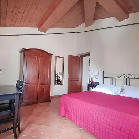 Locanda Il Monastero Ortonovo Exterior photo